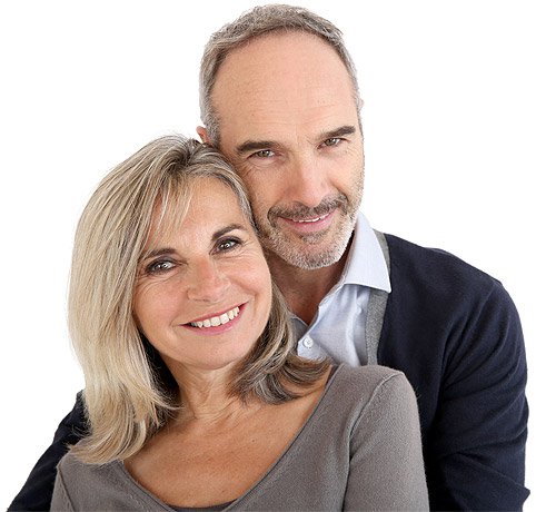 Gl�ckliches Ehepaar vertraut auf Immobilienmakler Muster Immobilien