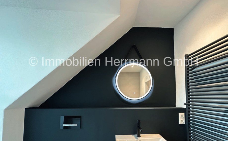 14 Dachgeschosswohnung M�nchen