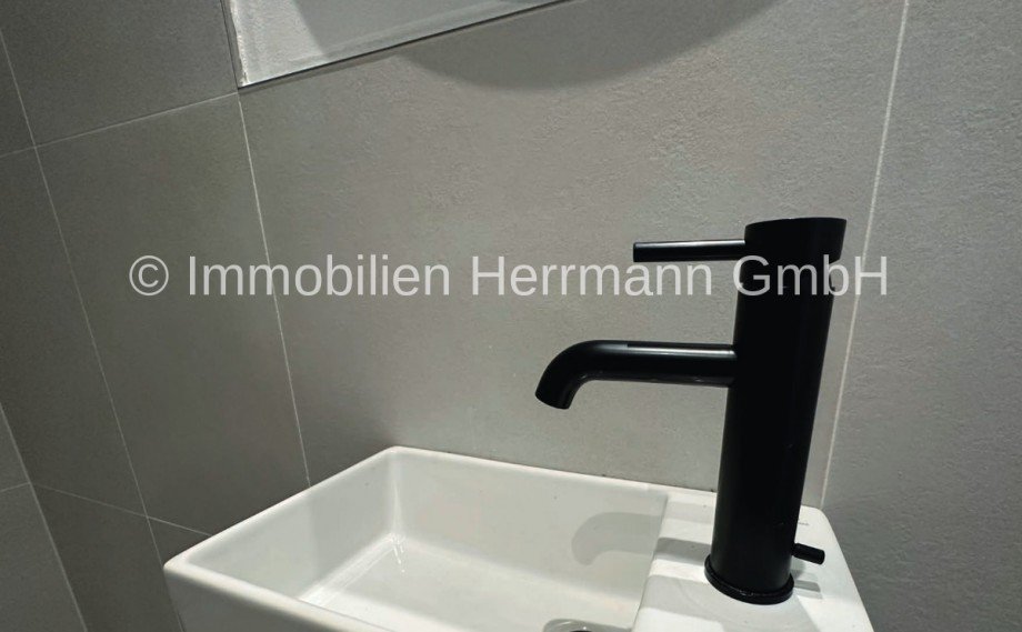 12 Dachgeschosswohnung M�nchen